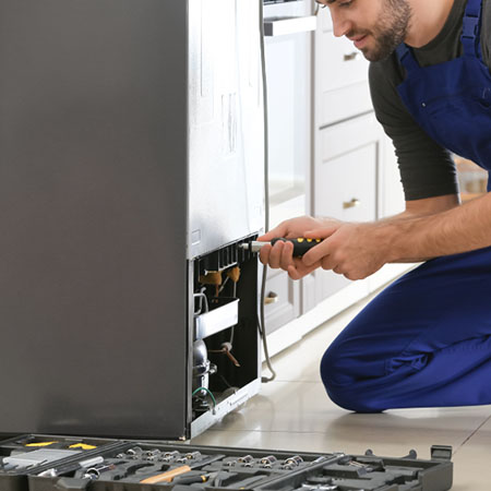 Maywood-Appliance-Repair-Men-image_11